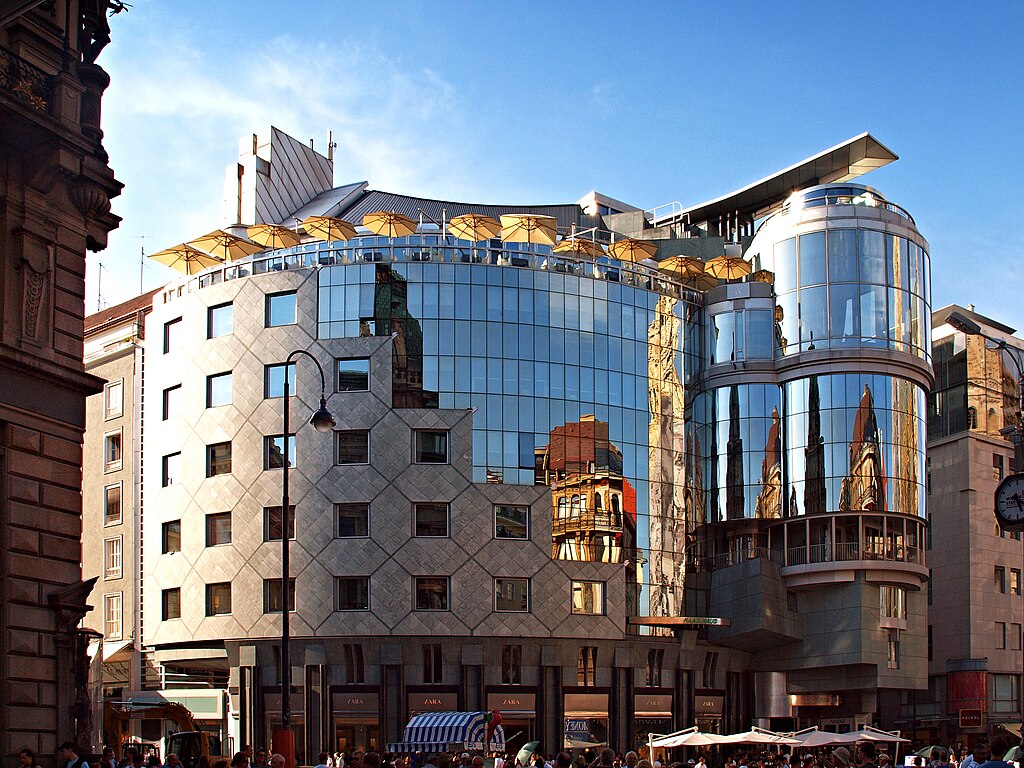 Edificio Haas Haus